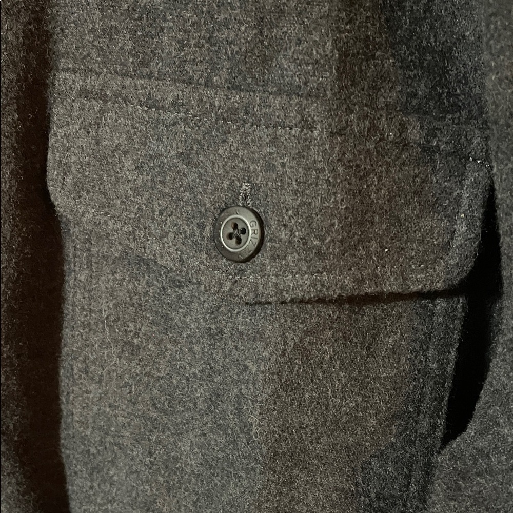 Grizzly Mountain Charcoal Button-Up Shirt - Picture 3 of 6